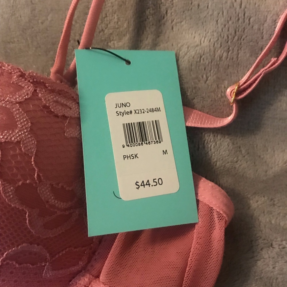 Medium Bra - Picture 2 of 2